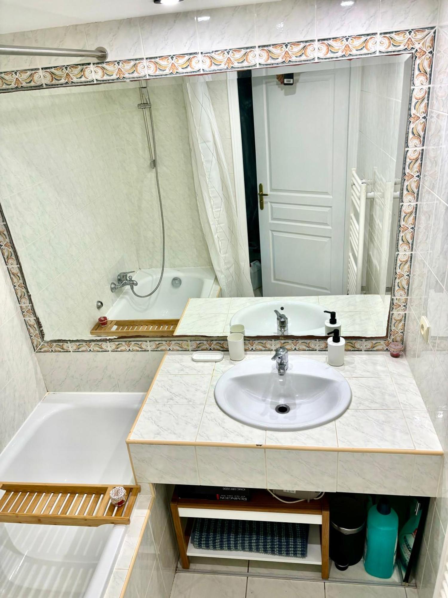 Beachside Apartment With Pool & Garden In Juan Les Pins أنتيب المظهر الخارجي الصورة